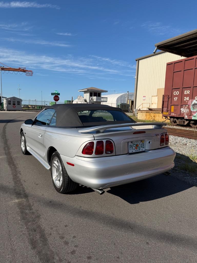 1998 Ford Mustang - $13,250
