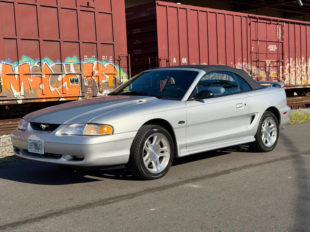 1998 Ford Mustang - $13,250