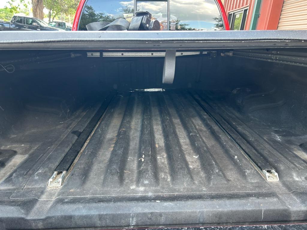 2012 Nissan Frontier SV V6 photo