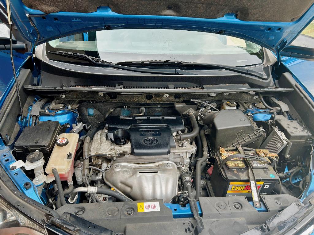 2024 Toyota Tacoma SR photo 25
