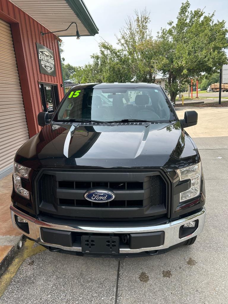 2015 Ford F150 Lariat photo