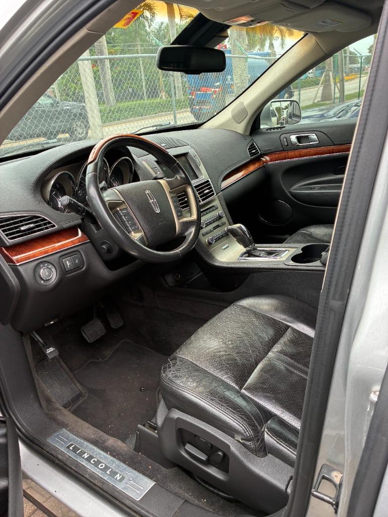2010 Lincoln MKT - $5,995