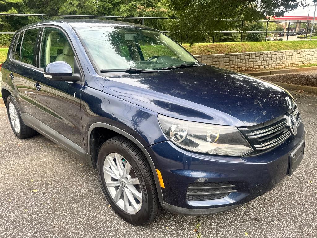 2014 Volkswagen Tiguan - $6,900