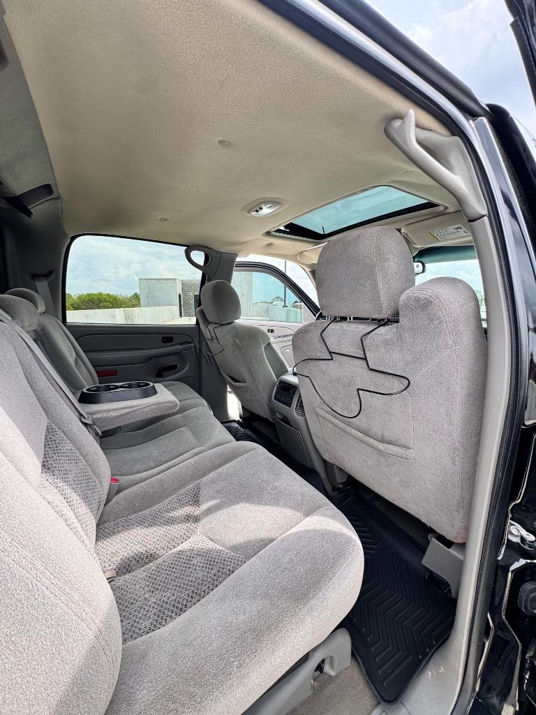 2005 Chevrolet Tahoe - $4,900