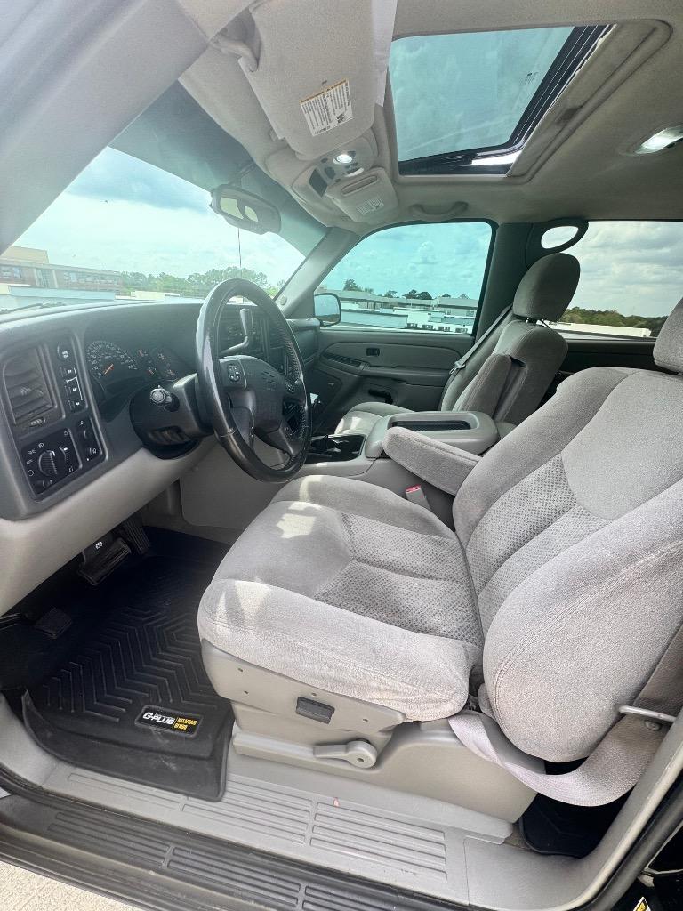 2005 Chevrolet Tahoe - $4,900