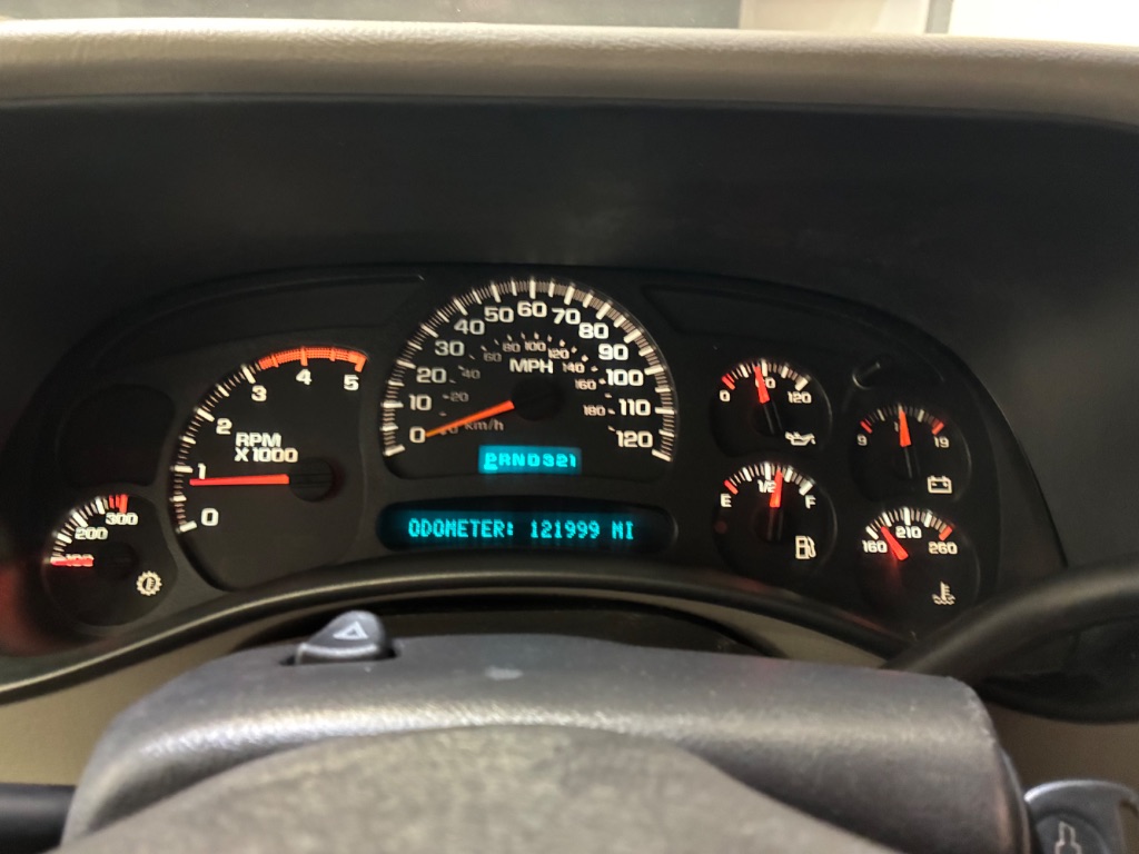 2005 Chevrolet Silverado 3500 - $24,999