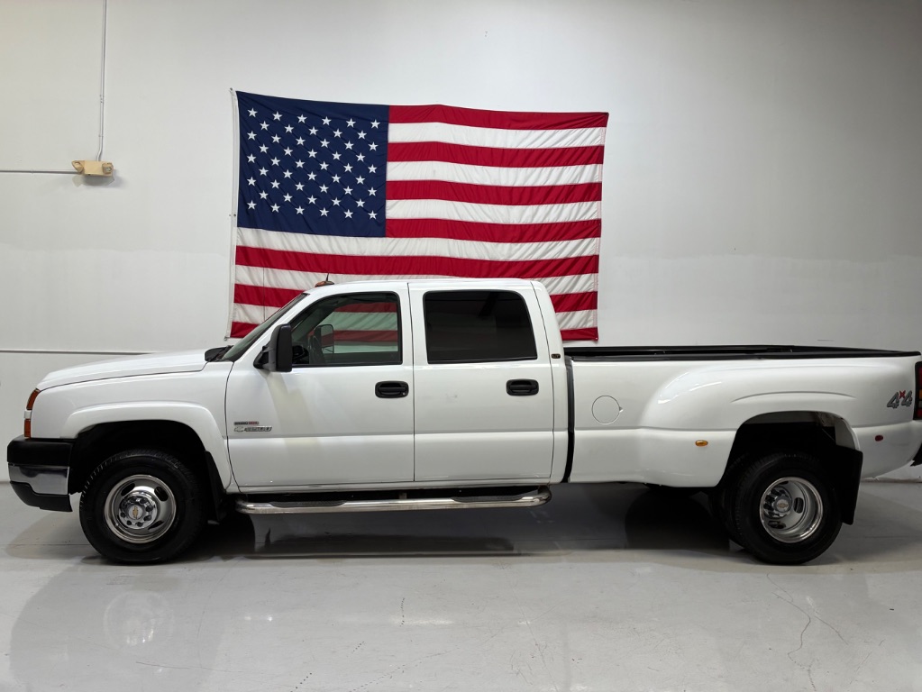2005 Chevrolet Silverado 3500 - $24,999