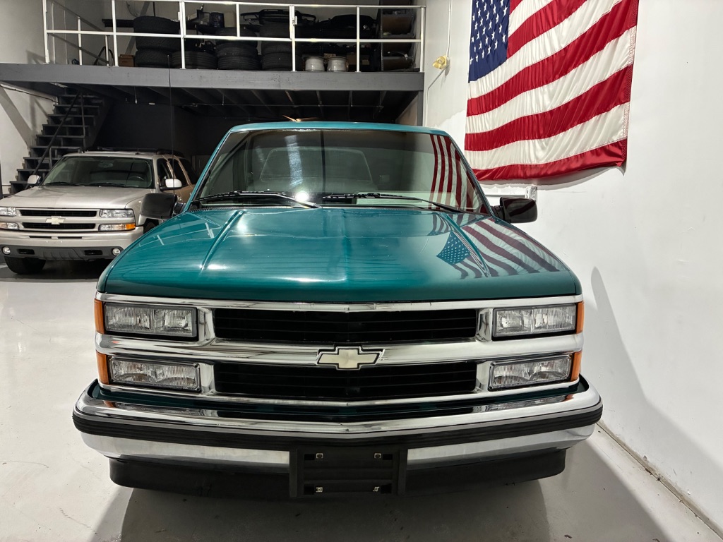 1994 Chevrolet Gmt-400 - $14,999