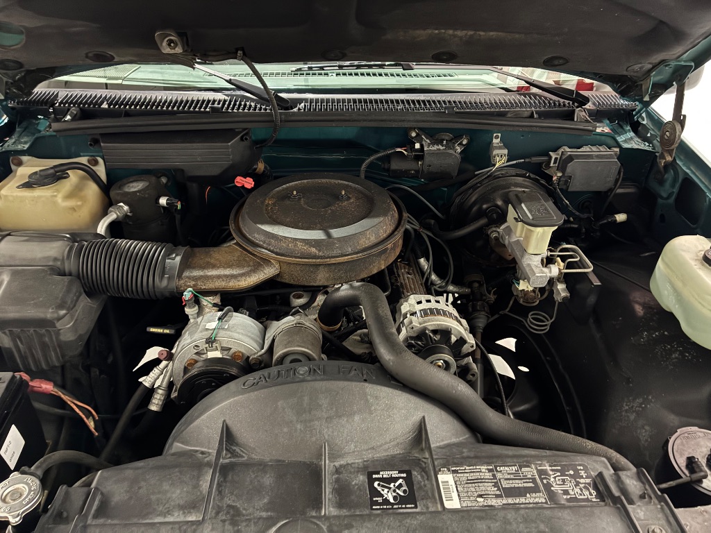 1994 Chevrolet Gmt-400 - $14,999