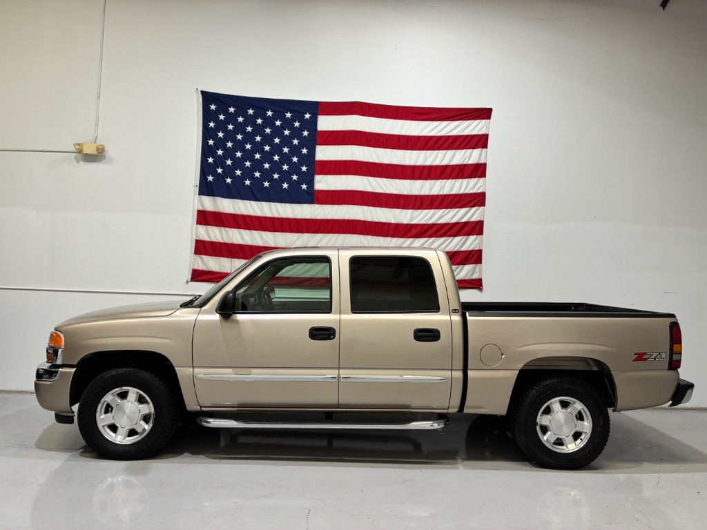 2005 GMC Sierra 1500 - $14,999