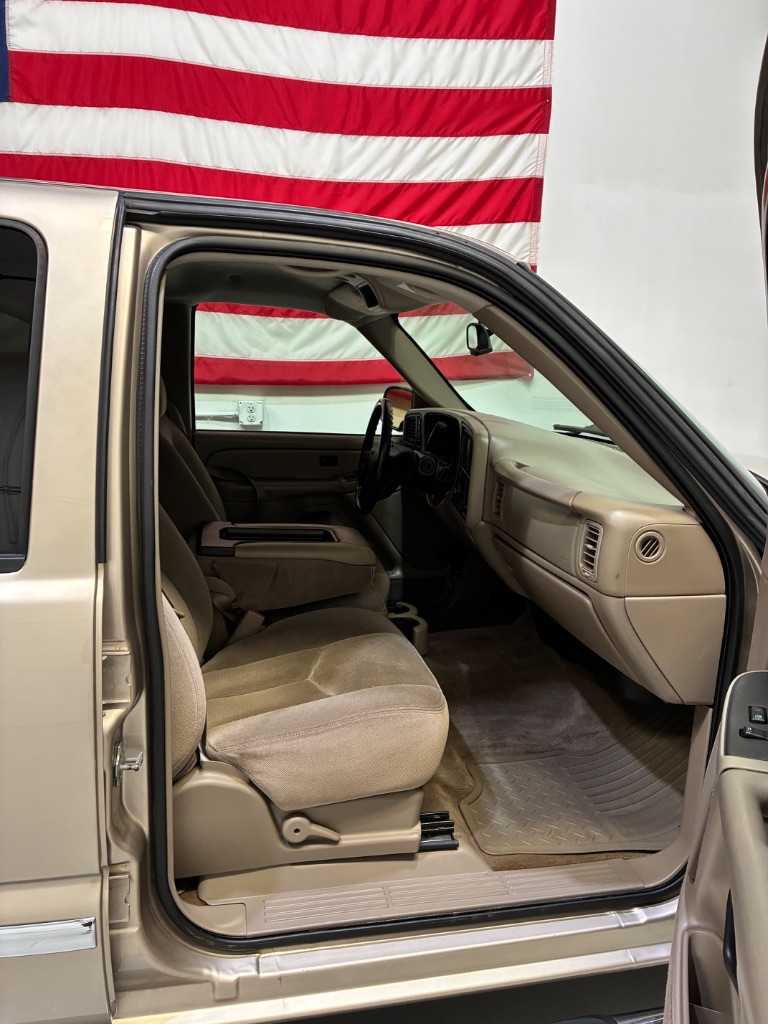 2005 GMC Sierra 1500 - $14,999