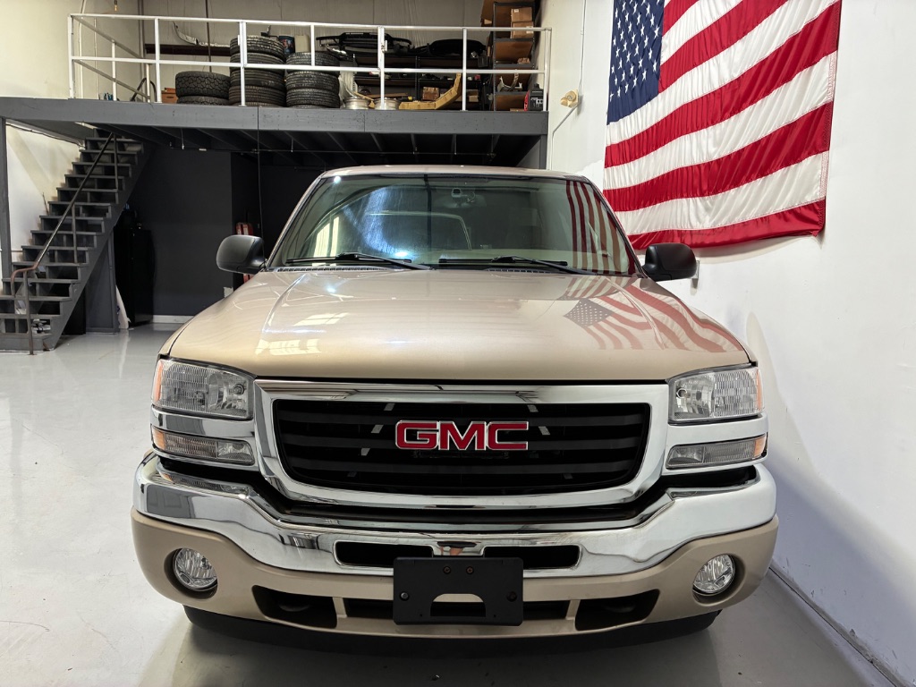 2005 GMC Sierra 1500 - $14,999