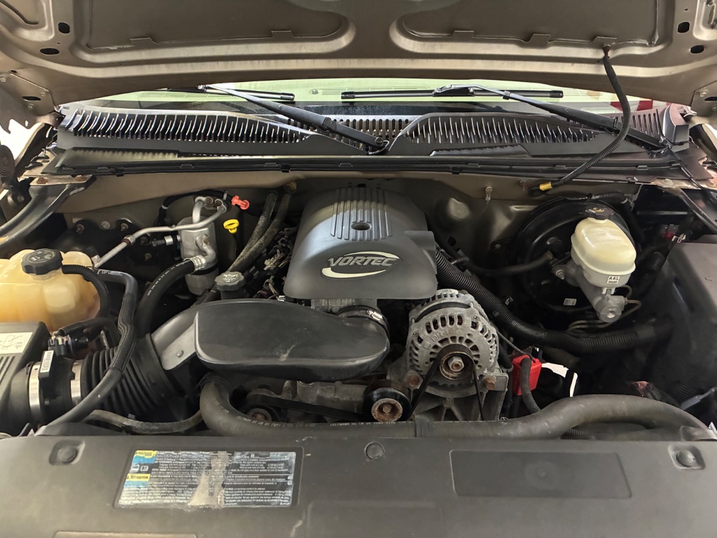 2005 GMC Sierra - $15,999
