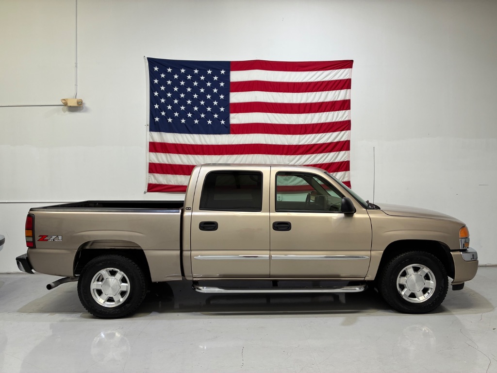 2005 GMC Sierra 1500 - $14,999