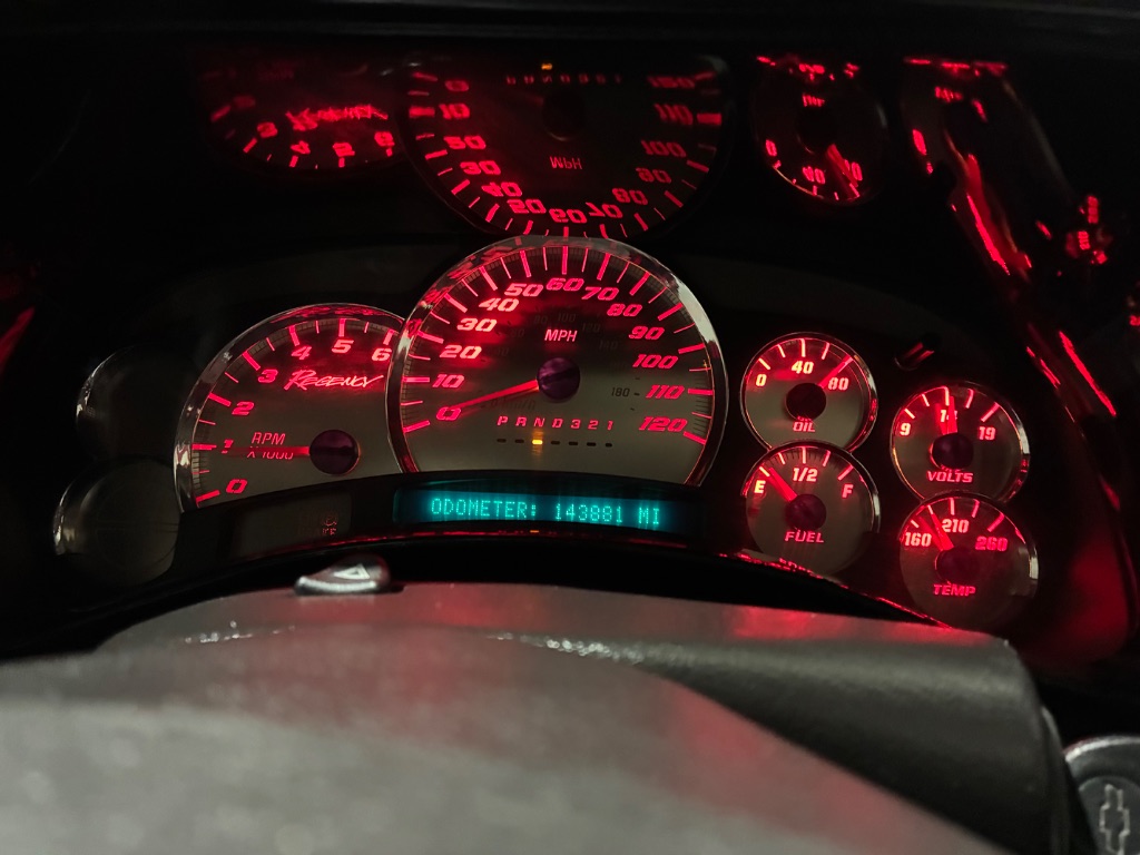 2006 Chevrolet Silverado - $18,999