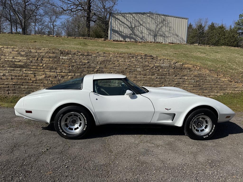 1979 Chevrolet Corvette - $15,500