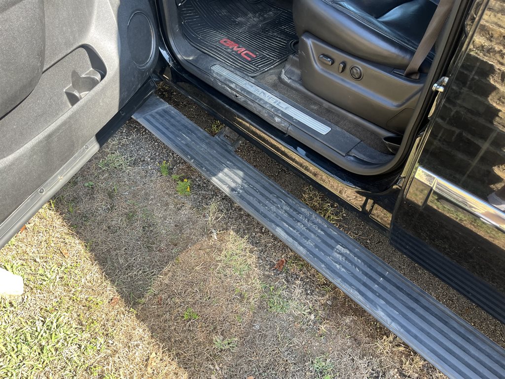 2013 GMC Yukon - $12,950