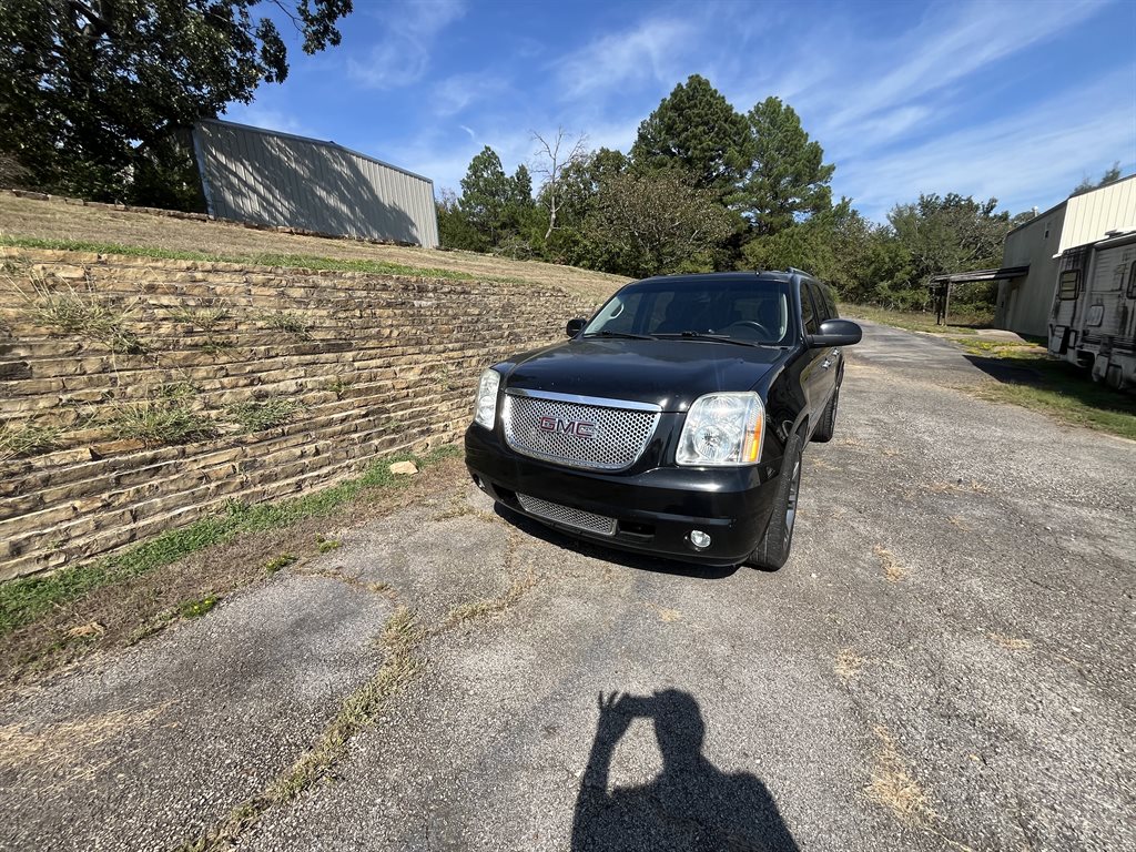 2013 GMC Yukon - $12,950