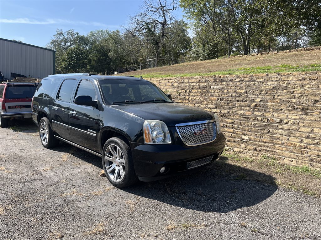 2013 GMC Yukon - $12,950
