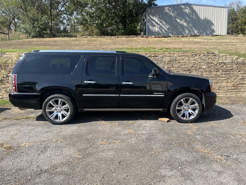 2013 GMC Yukon XL Denali