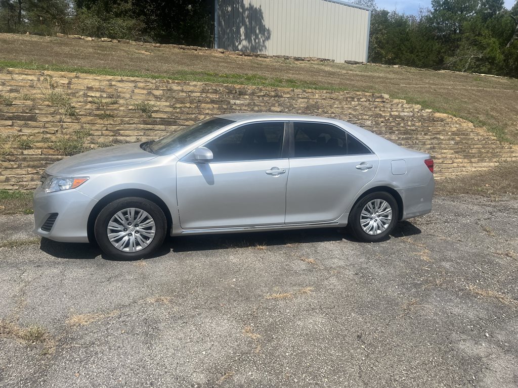 2012 Toyota Camry LE