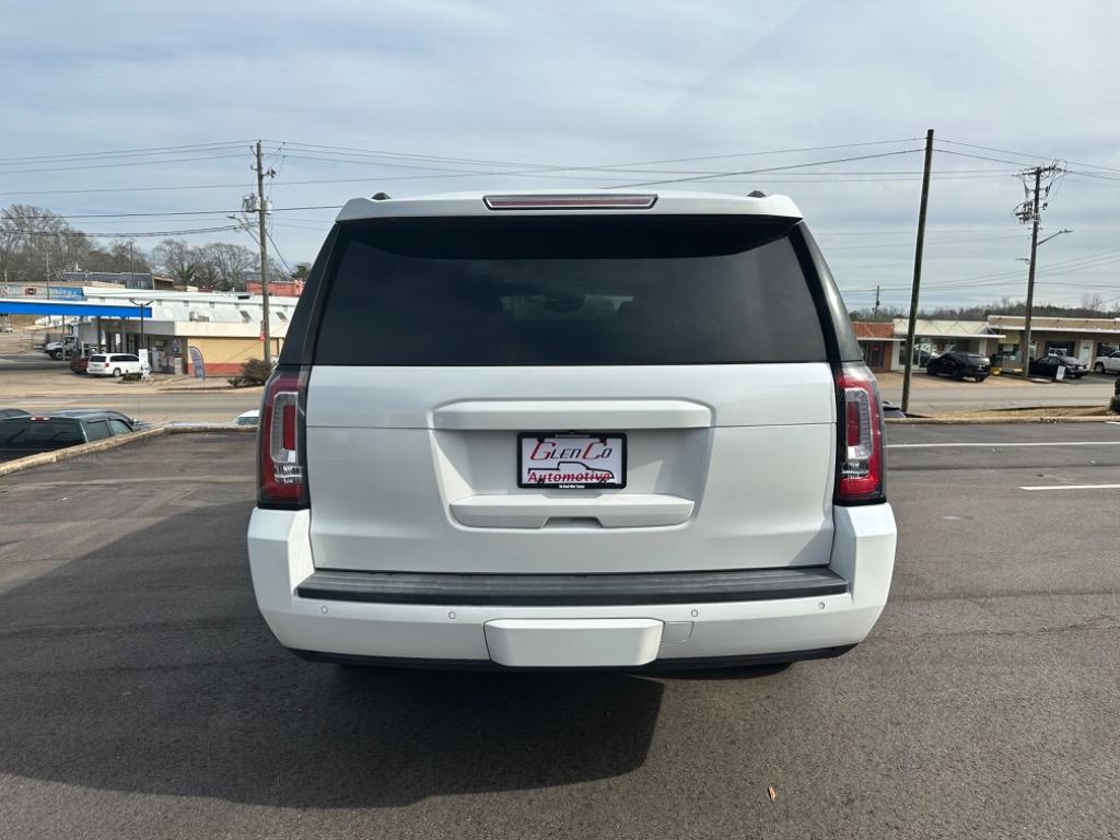 2017 GMC Yukon XL 1500 SLT photo