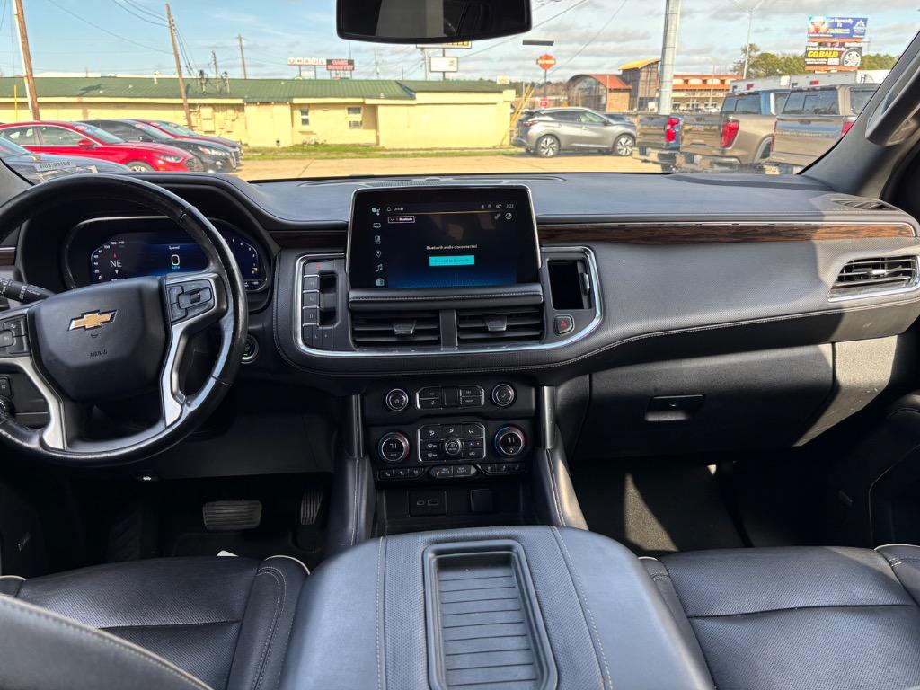 2022 Chevrolet Suburban 1500 Premier photo
