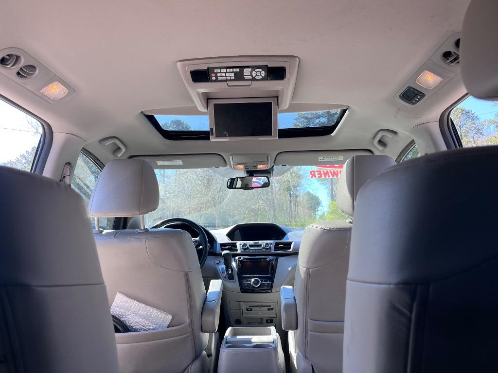 2017 Honda Odyssey EX-L photo