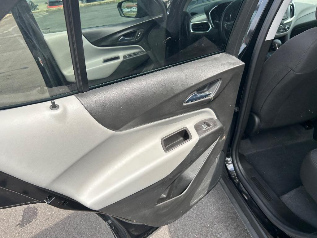 2022 Chevrolet Equinox LT photo