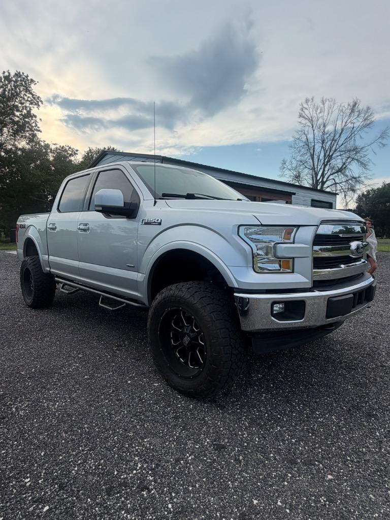 2017 Ford F150 - $26,500