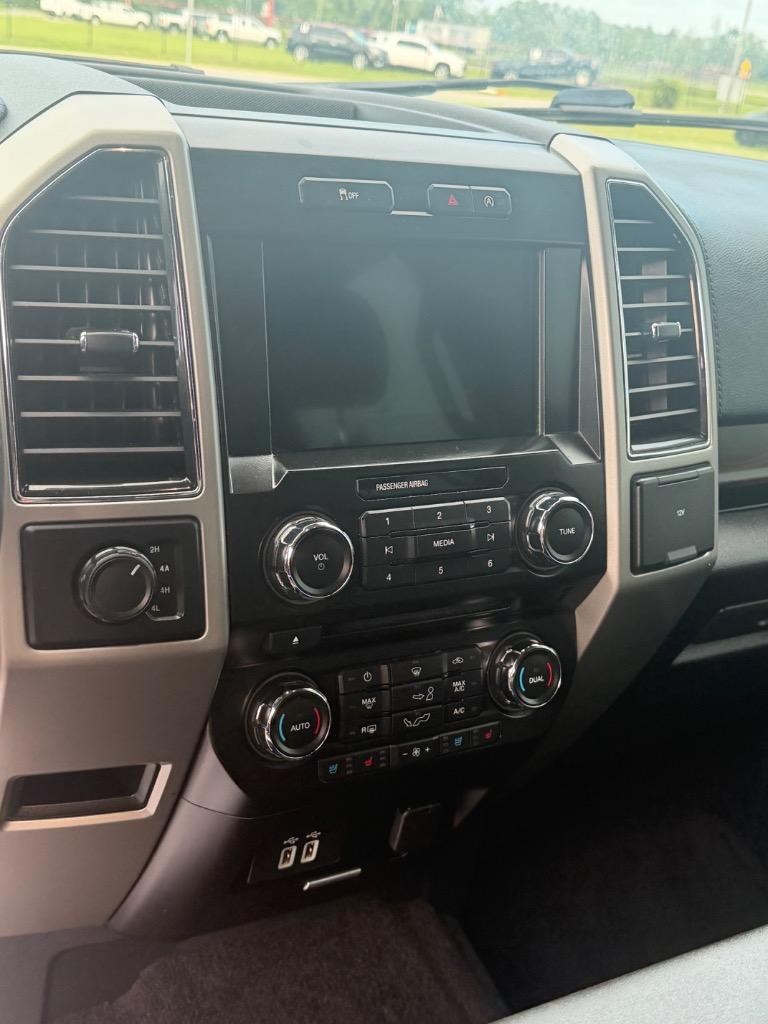 2017 Ford F150 - $26,500
