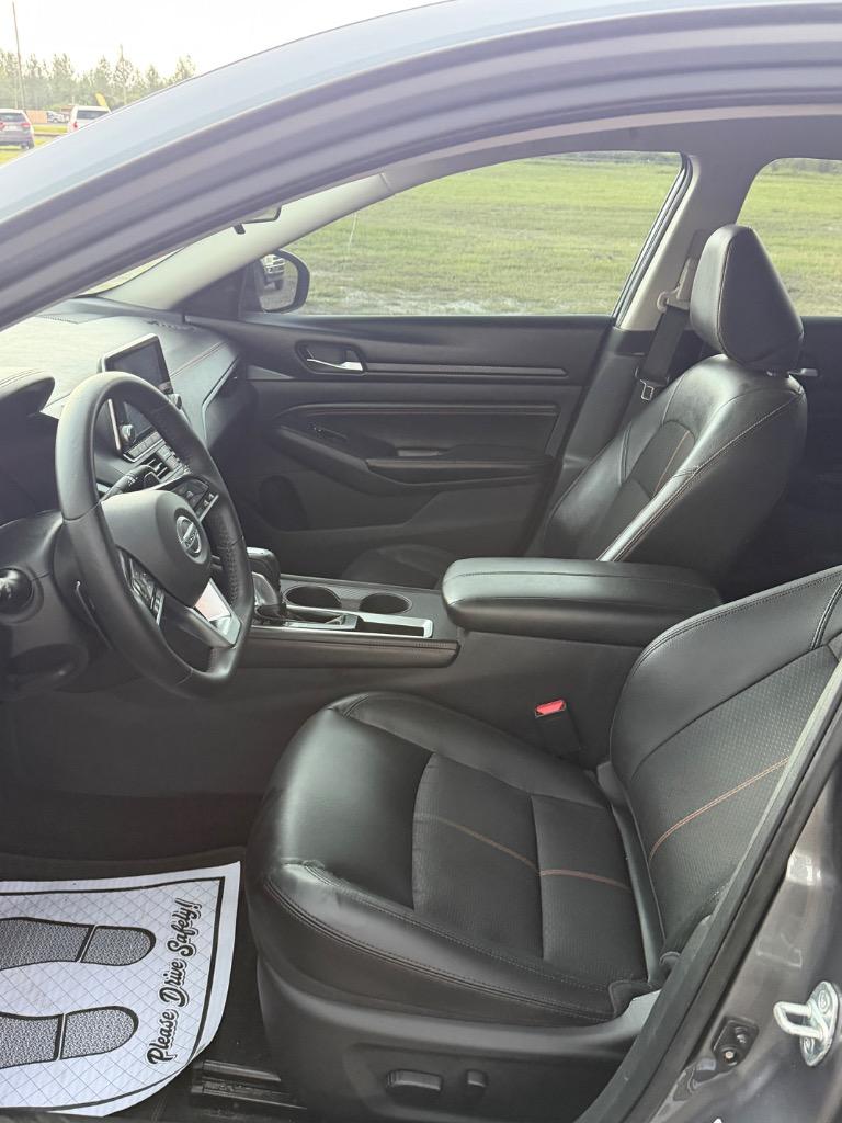 2019 Nissan Altima - $14,500