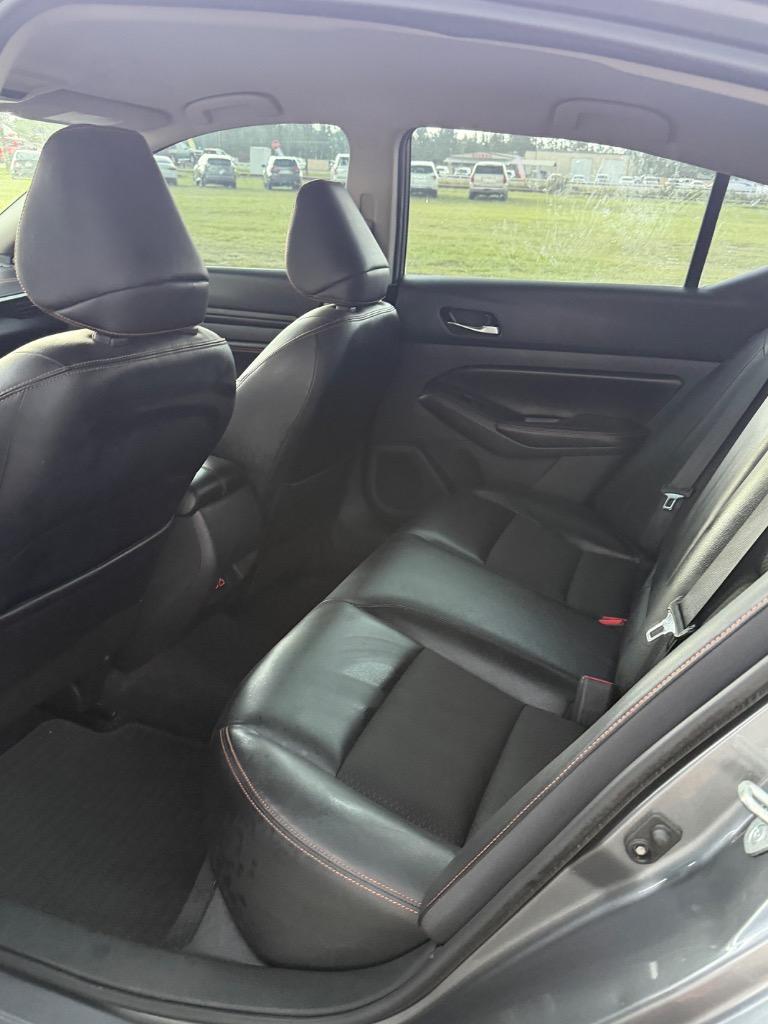 2019 Nissan Altima - $14,500