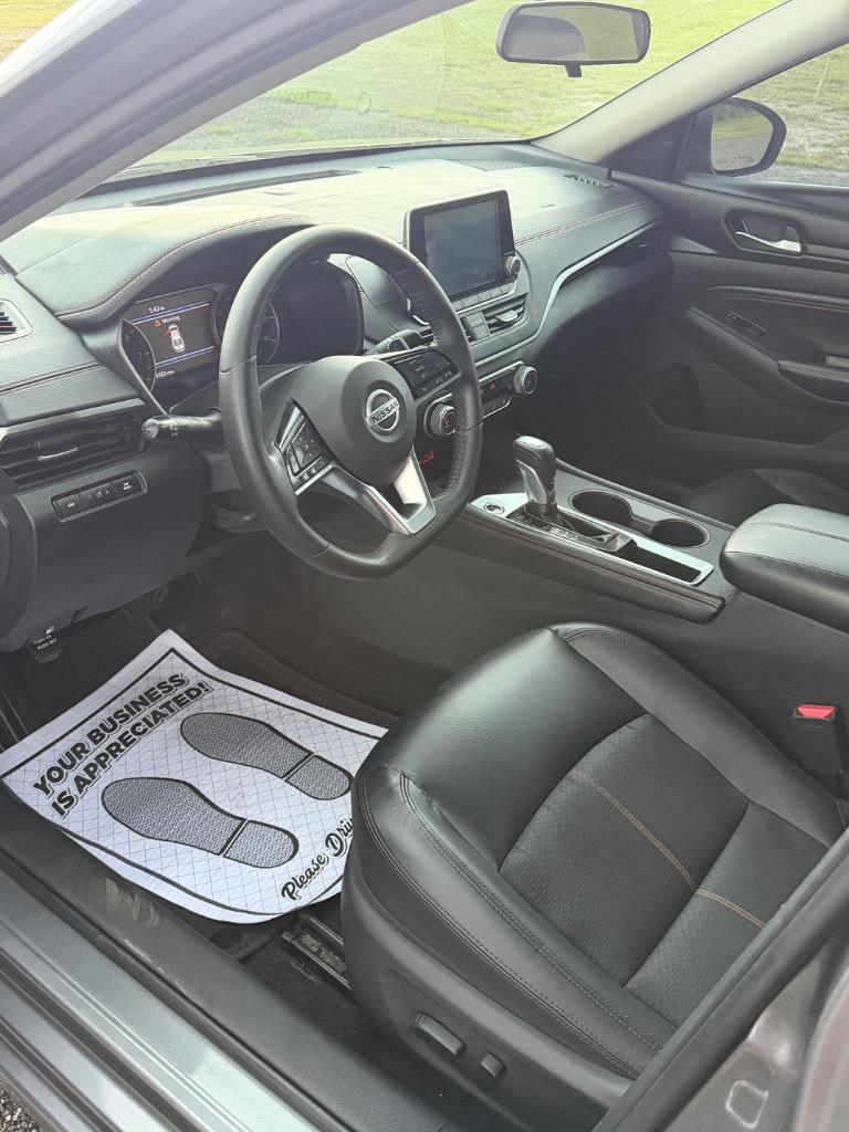 2019 Nissan Altima - $14,500