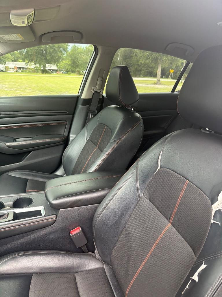 2019 Nissan Altima - $11,500