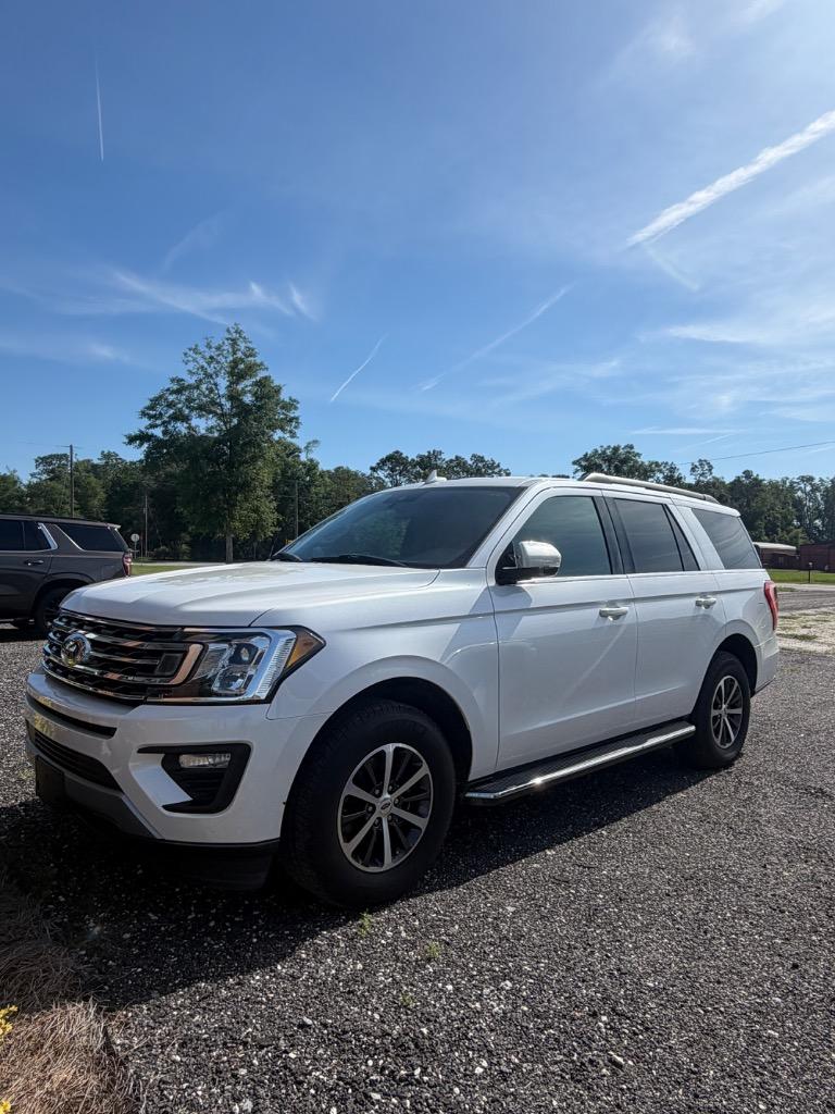 2019 Ford Expedition - $23,000
