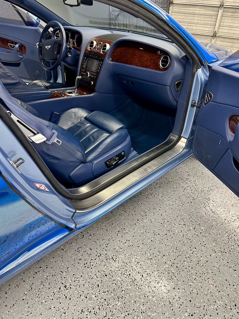 2005 Bentley Continental