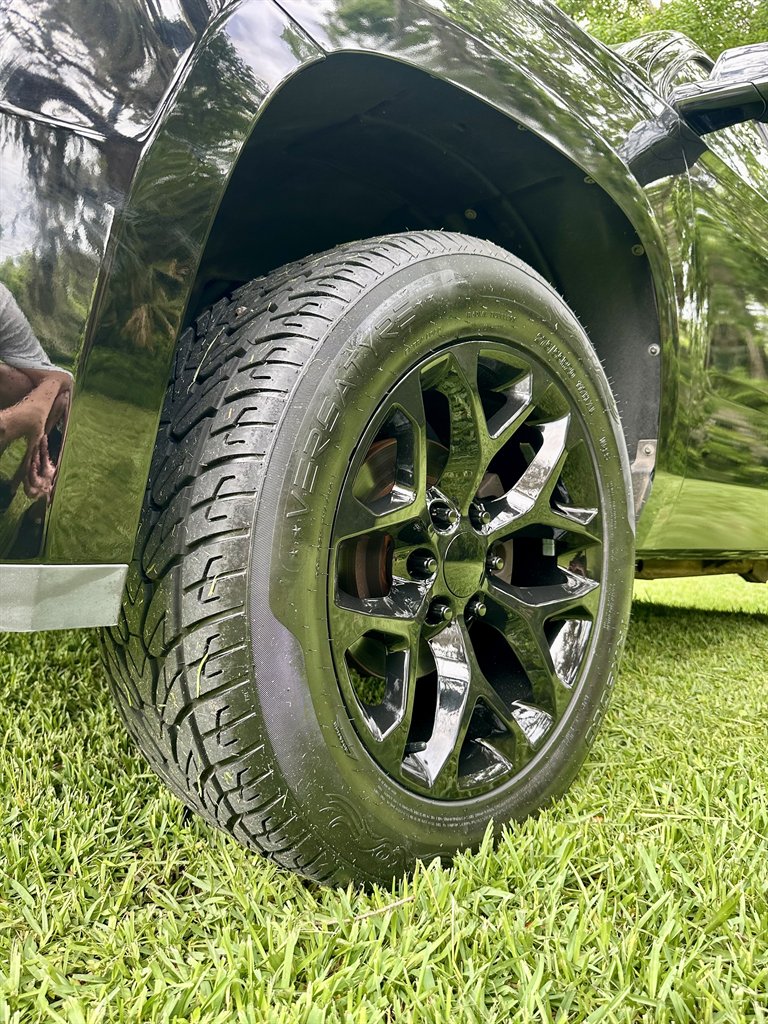 2015 Chevrolet Tahoe LS photo