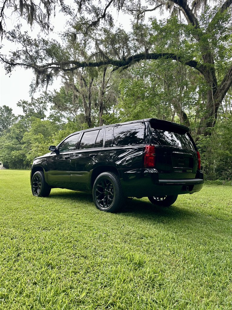 2015 Chevrolet Tahoe LS photo