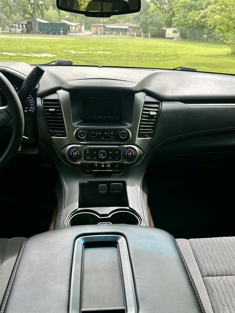 2015 Chevrolet Tahoe LS photo