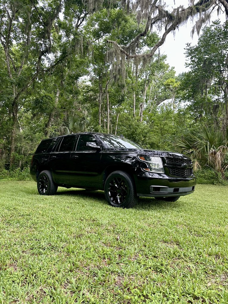 2015 Chevrolet Tahoe LS photo