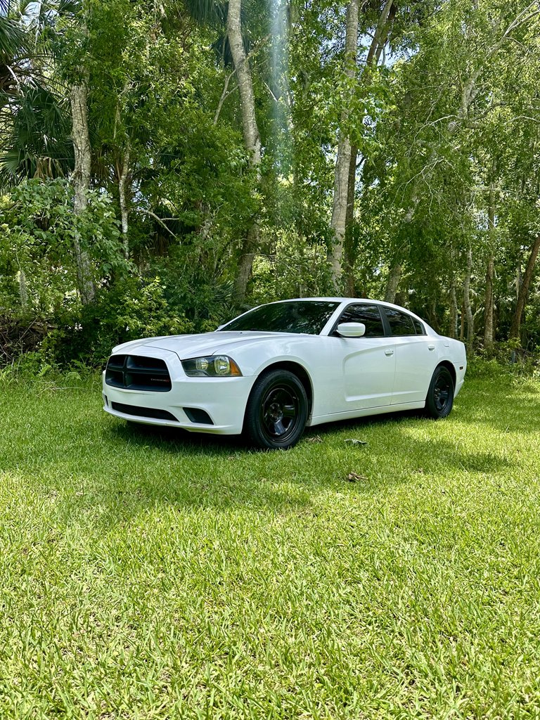 2013 Dodge Charger - $4,669