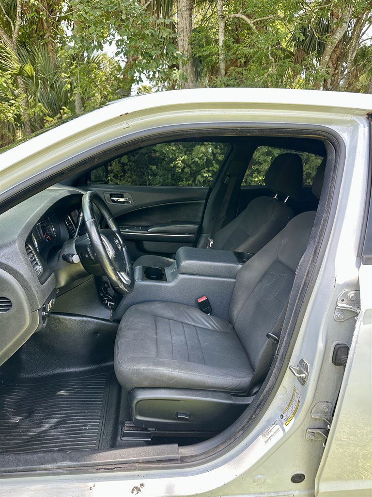 2013 Dodge Charger - $4,669