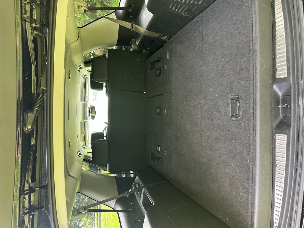 2017 Chevrolet Suburban - $21,995