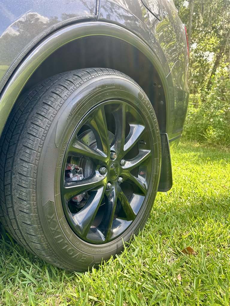 2018 Dodge Durango - $22,995