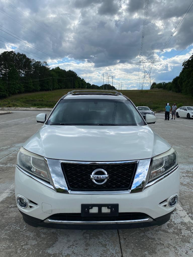 2014 Nissan Pathfinder S photo
