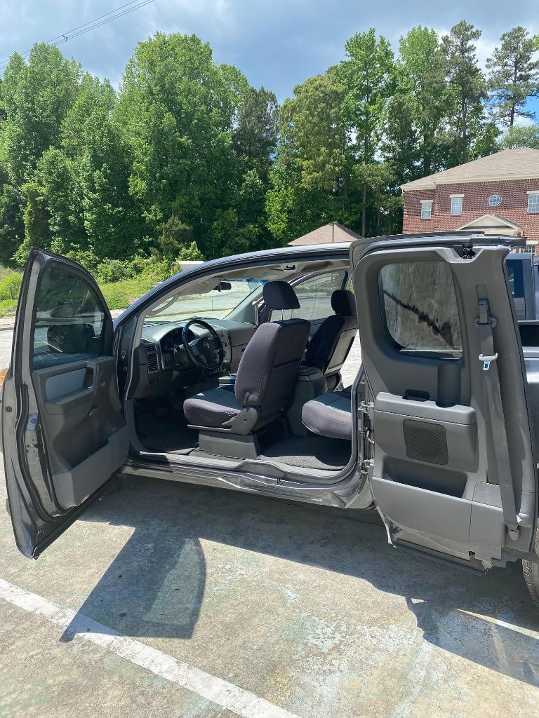 2006 Nissan Titan XE FFV photo