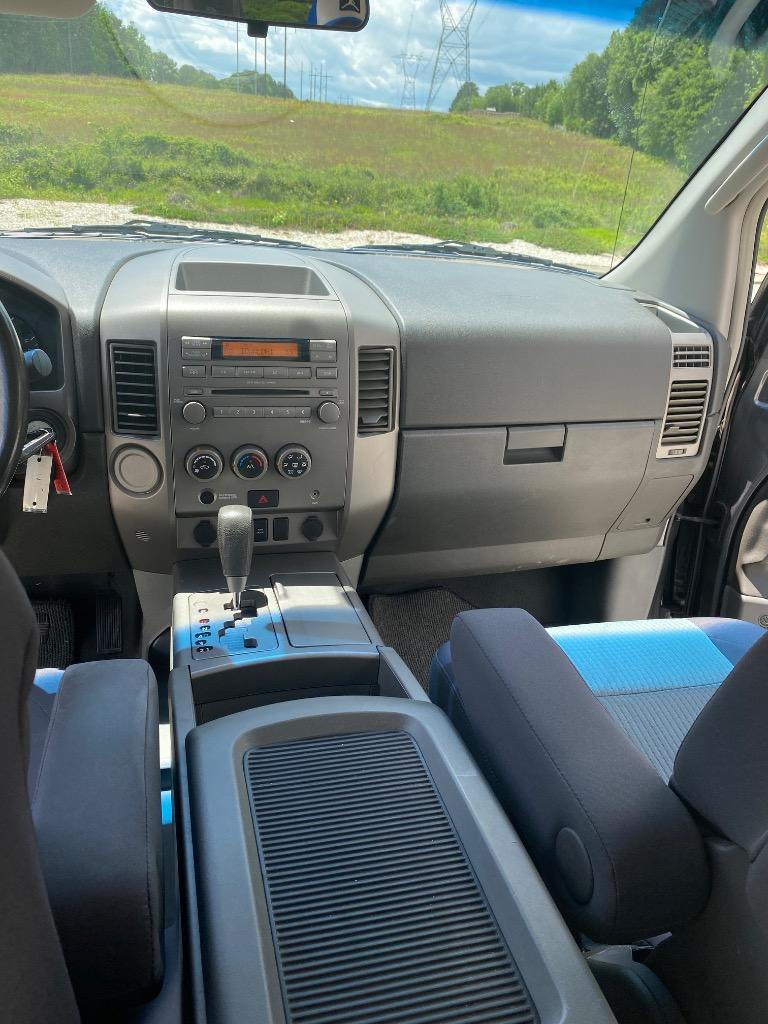 2006 Nissan Titan XE FFV photo