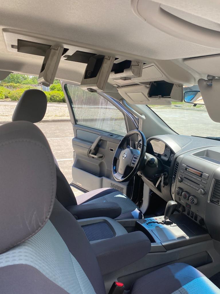 2006 Nissan Titan XE FFV photo