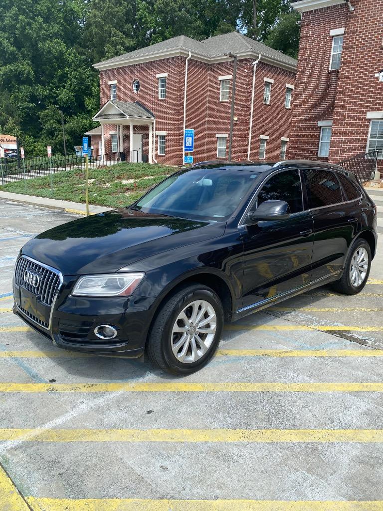 2013 Audi Q5 - $5,900